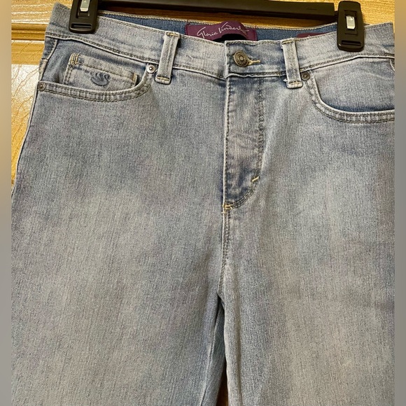 NWT Women’s Gloria Vanderbilt jeans size 6PS - Picture 2 of 8